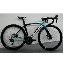 BIANCHI Oltre XR3 CV DISC SHIMANO 11S road bike  green black 