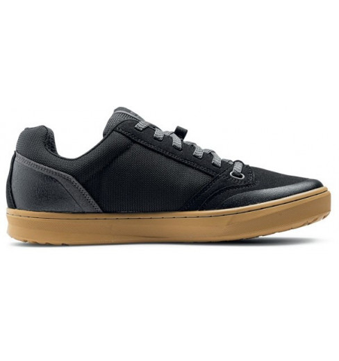 Chaussures Vélo Northwave TRIBE 2 Homme - Noir Taille 40, Semelle Michelin, Respirantes, Pour Pédales Plates