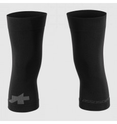 ASSOS Spring Fall EVO cycling knee warmers