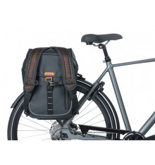 Sac à dos vélo arrière porte-bagage BASIL Miles Tarpaulin Nordlicht - 17 L